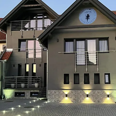 Greyhouse Lägenhet