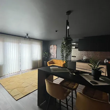 Διαμέρισμα Greyhouse *