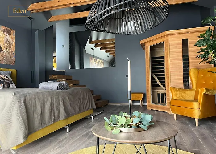 Greyhouse *